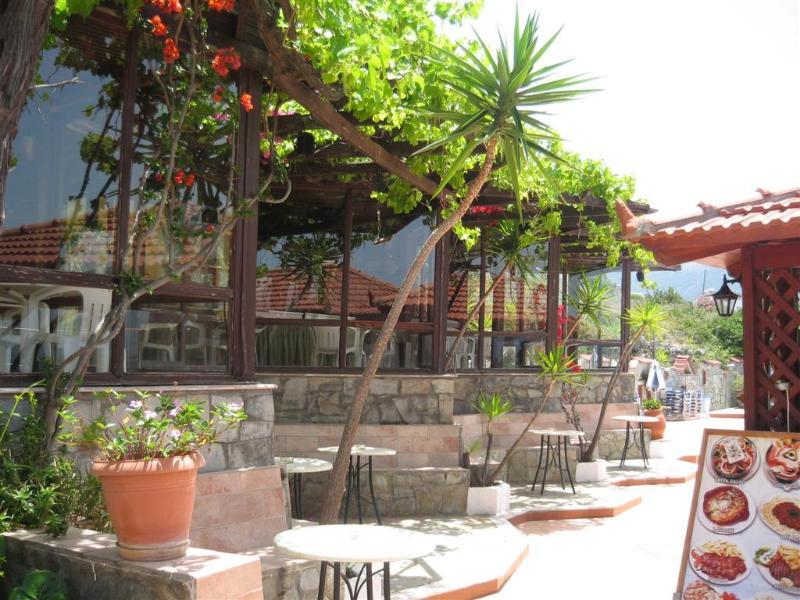 Bella Vista Hotel Sisi Exterior photo